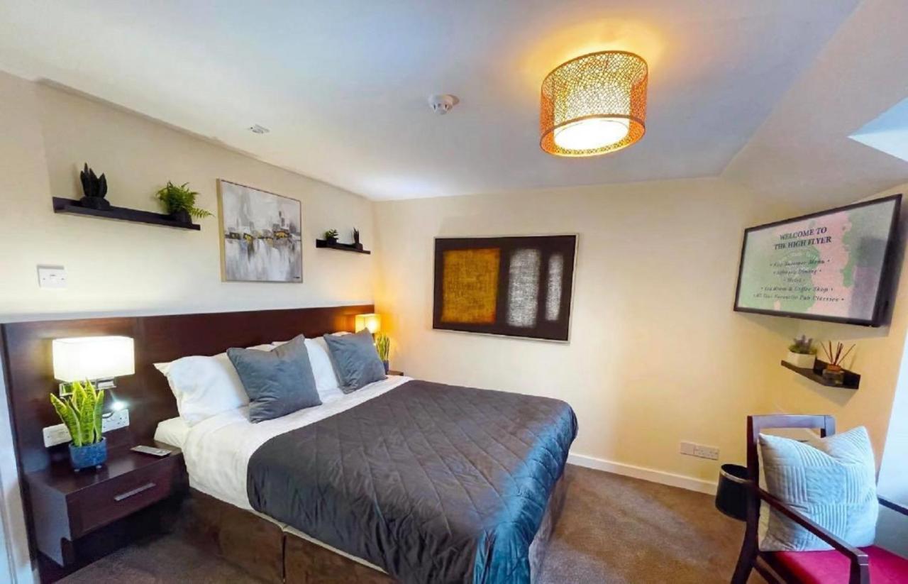 The High Flyer Hotel Ely Quarto foto